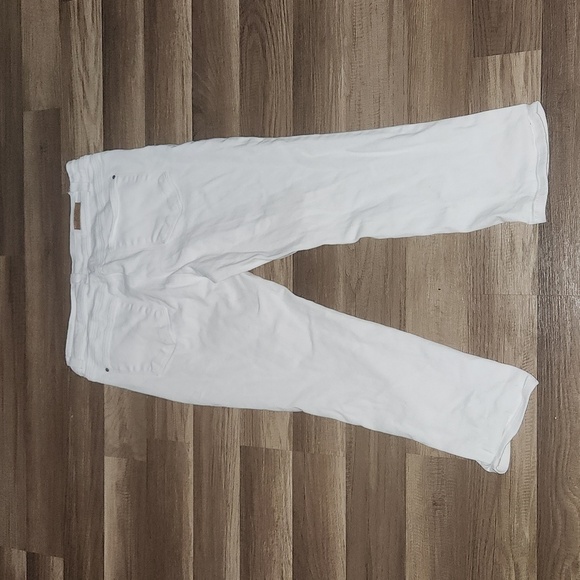 H&H Harmony & Havoc White Denim Stretch Capris Size 14 Inseam 23 - Picture 3 of 5